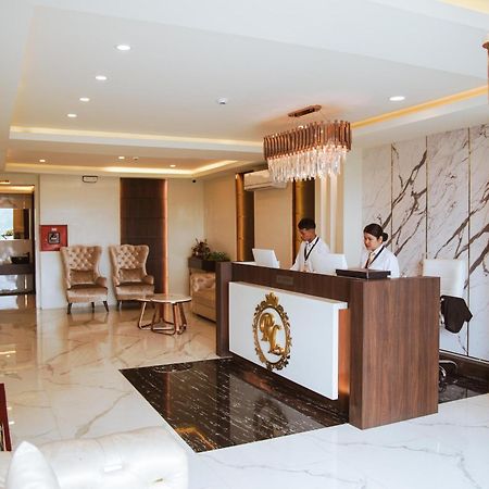 Royale Lalawi Hotel Aizawl Bagian luar foto